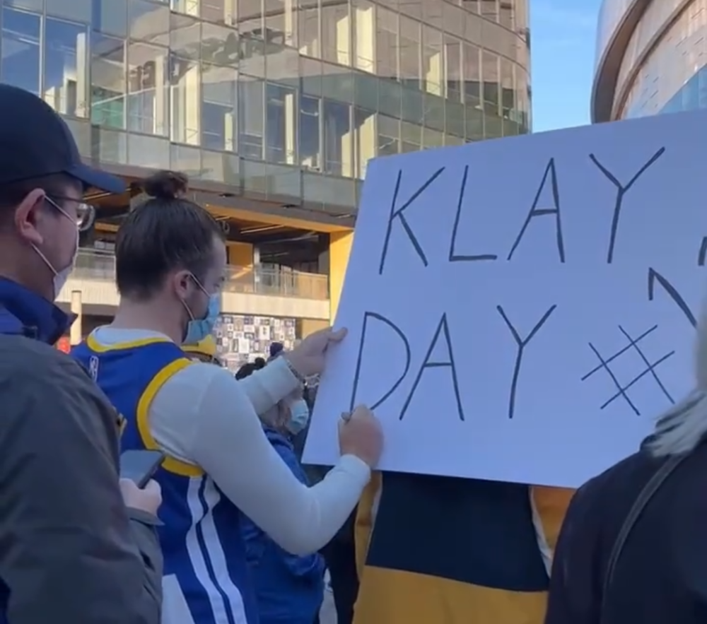 足球国足开除奖励远射必进卡小说叶辰