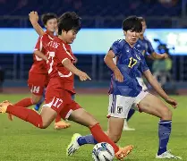 爱游戏官网-美国女足全国队再次称霸国际比赛视频